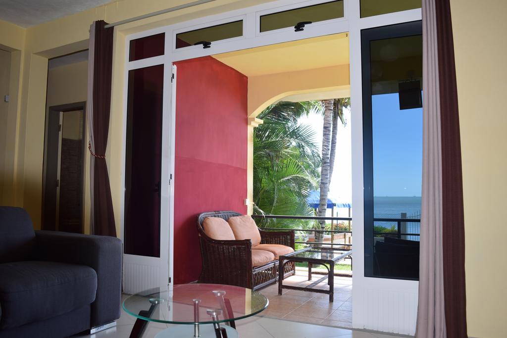 Baywatch Apartment La Gaulette Exterior foto