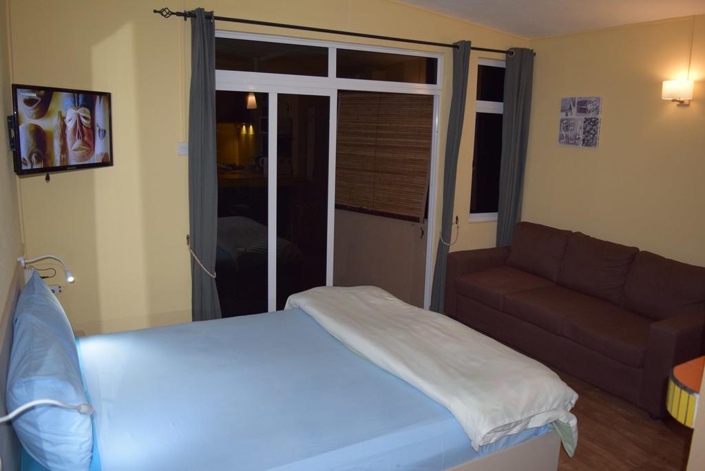 Baywatch Apartment La Gaulette Exterior foto