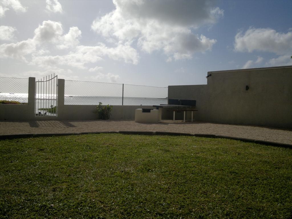 Baywatch Apartment La Gaulette Exterior foto